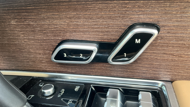 Land Rover Range Rover 3.0 P550e Autobiography 4dr Auto Estate